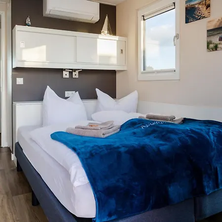 Сasa de vacaciones Hausboot Arielle Ribnitz-Damgarten